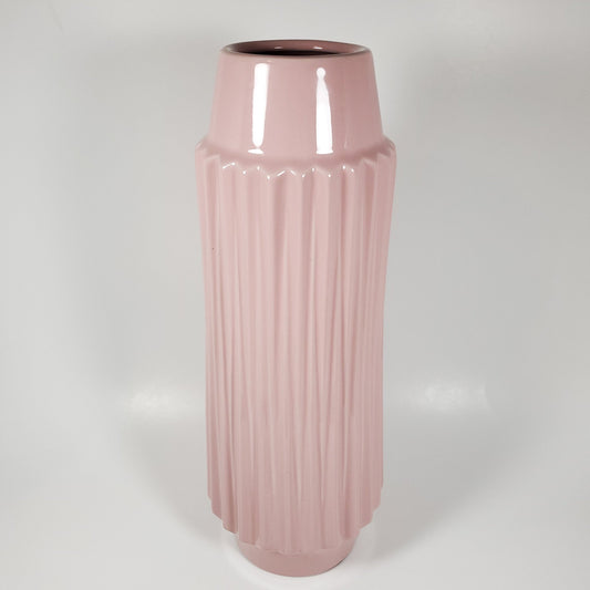 Blush pink ribbled ceramic vase - Tamayne's Decor & Events